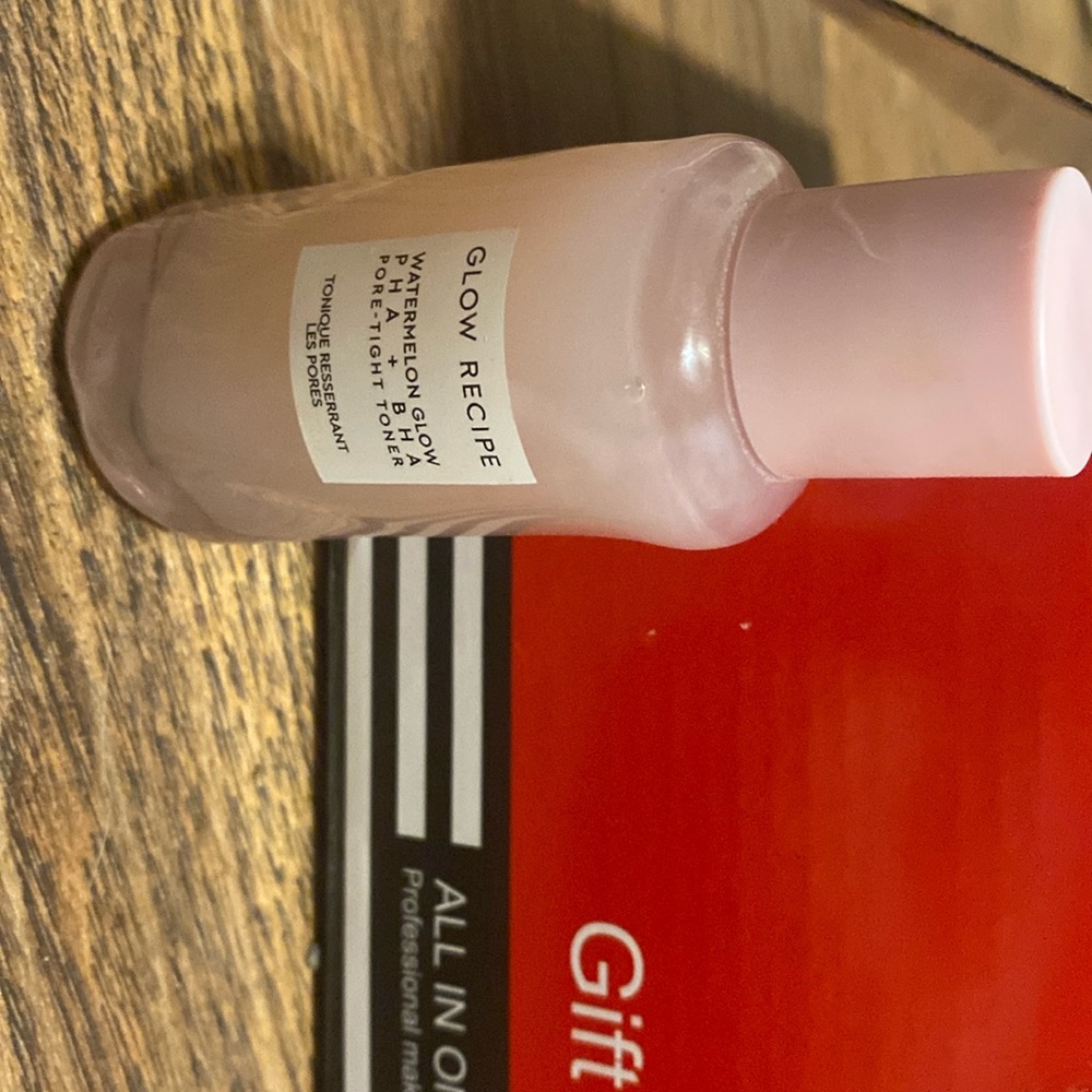 Glow Recipe toner only been used once.